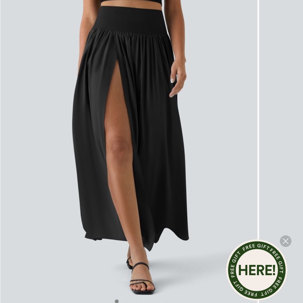 NWOT Halara Black Women's Skirt with Side Slit